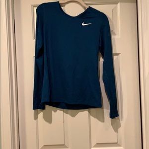 Nike dri-fit long sleeve shirt